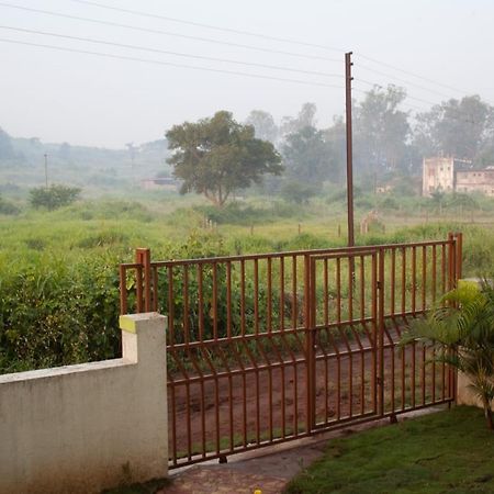 Karjat Mountain Villa מראה חיצוני תמונה