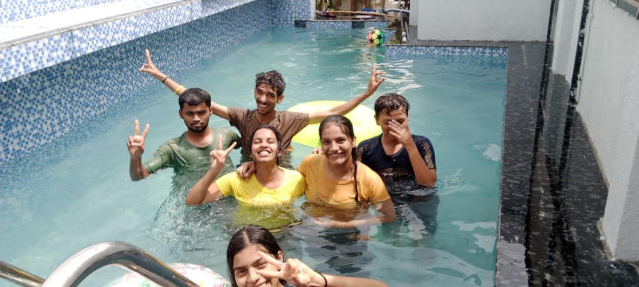 Karjat Mountain Villa מראה חיצוני תמונה