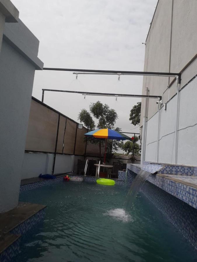 Karjat Mountain Villa מראה חיצוני תמונה