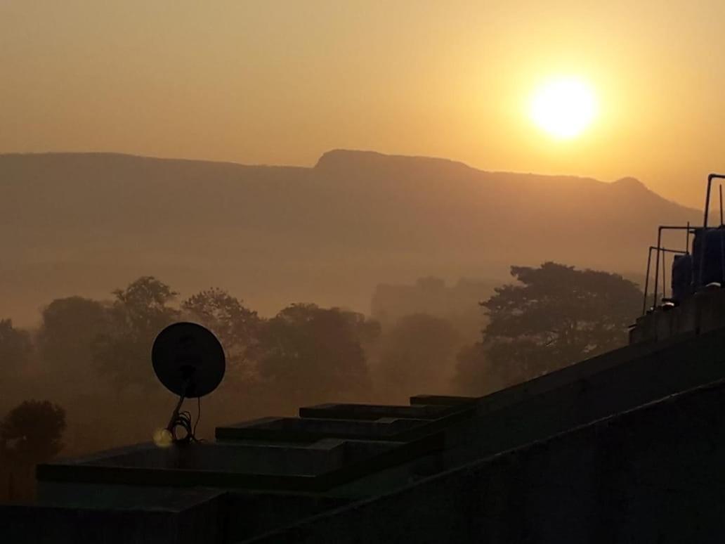 Karjat Mountain Villa מראה חיצוני תמונה
