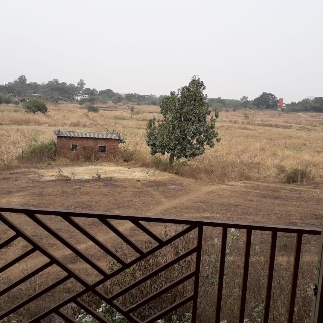 Karjat Mountain Villa מראה חיצוני תמונה
